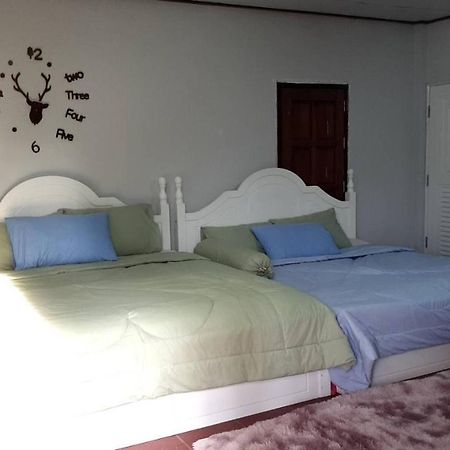 Hotel Reindeer House Wat Chedi 4 People Sichon Exterior foto