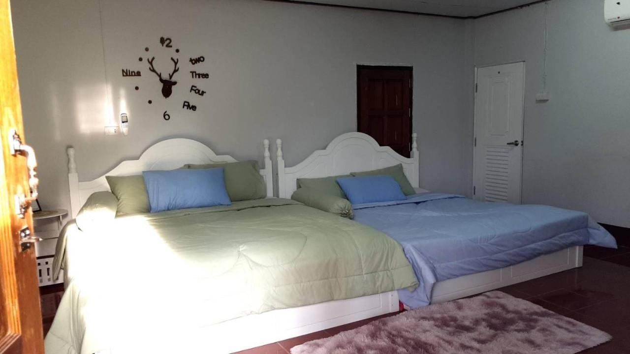 Hotel Reindeer House Wat Chedi 4 People Sichon Exterior foto